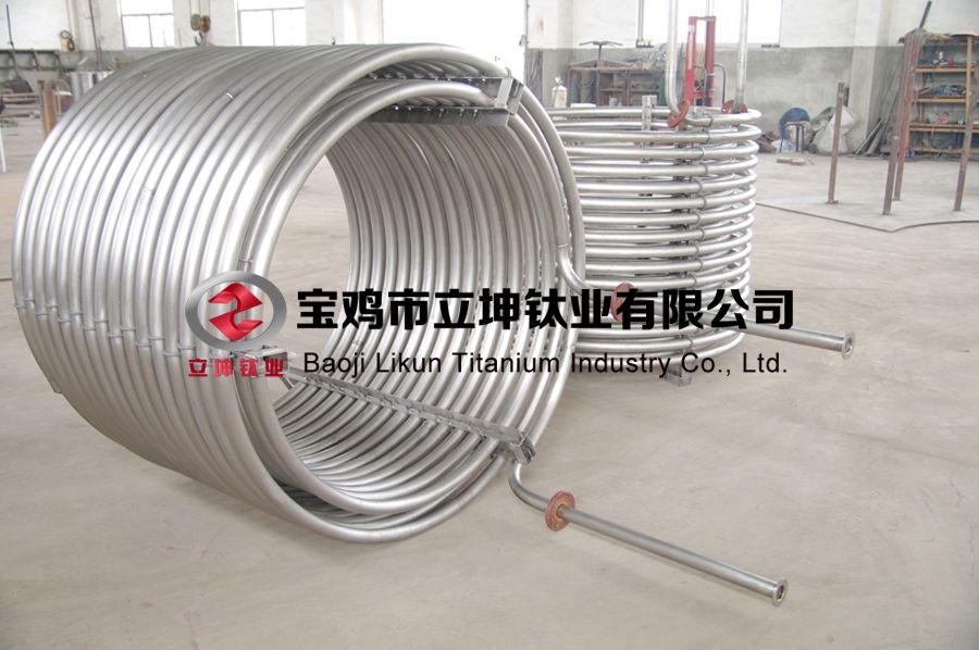 1615603042452319.jpg 鈦列管換熱器